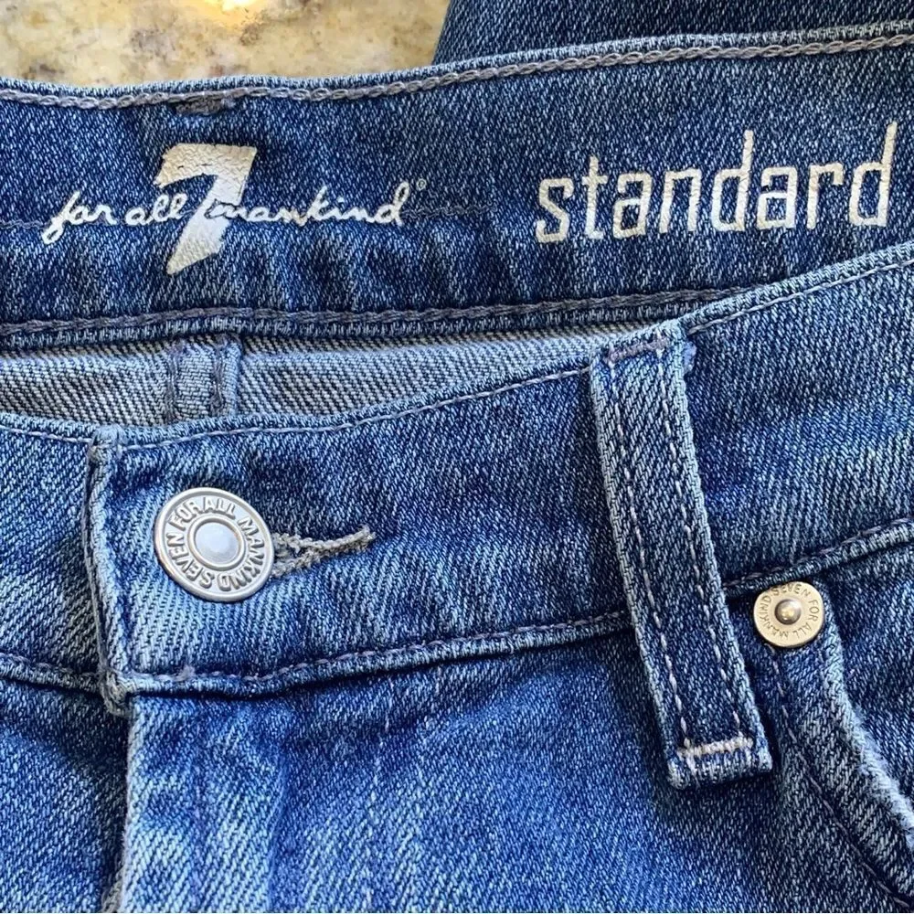 7 For All Mankind Standard Distressed Blue Jeans Size 20
